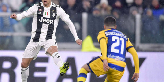 Soi kèo Juventus vs Parma lúc 2h45 ngày 20/1/2020