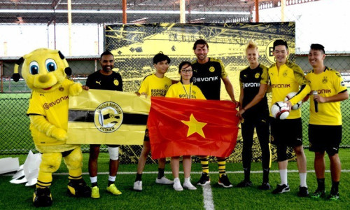 Dortmund đến Việt Nam không phải chỉ để đá giao hữu