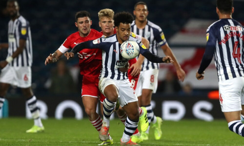 Soi kèo West Brom vs Burnley lúc 23h ngày 19/10/2020