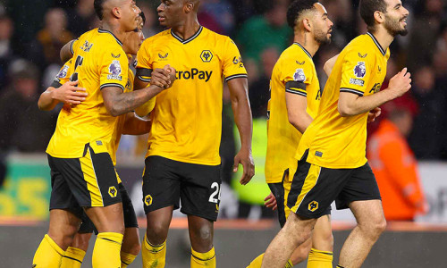 Kèo nhà cái, soi kèo Wolves vs Burnley, 02h30 ngày 06/12, Premier League